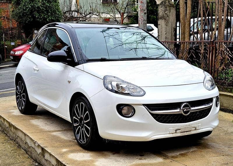 Opel Adam 