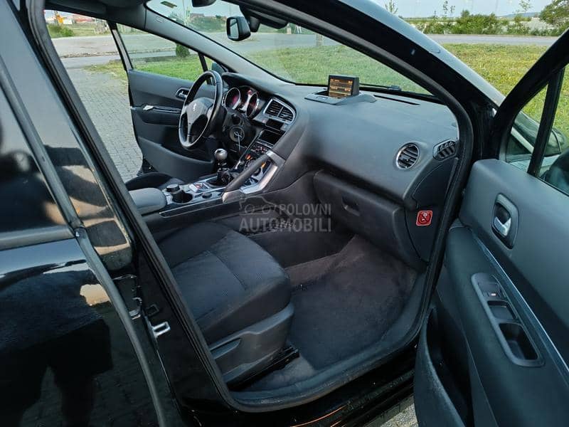 Peugeot 3008 1.6 HDI, na.vigacija
