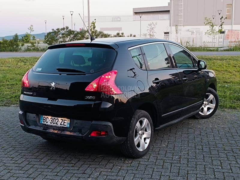 Peugeot 3008 1.6 HDI, na.vigacija