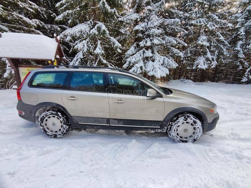 Volvo XC70 ambasada