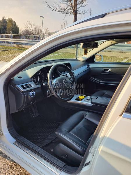 Mercedes Benz E 200 bluetec