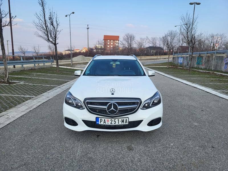 Mercedes Benz E 200 bluetec