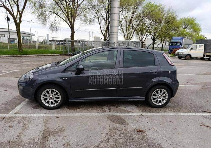 Fiat Punto EVO reg. god. dana