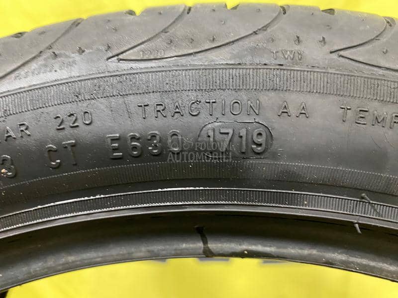 Pirelli 215/45 R17 Letnja