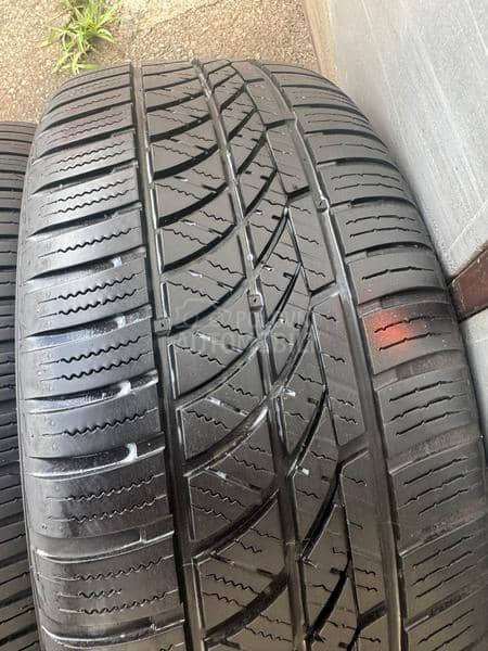 Hankook 215/50 R17 Sve sezone