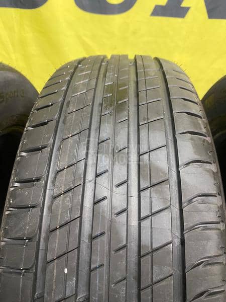 Michelin 235/65 R17 Letnja