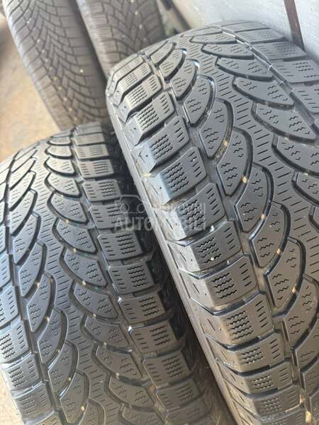 Bridgestone 215/60 R16 Zimska