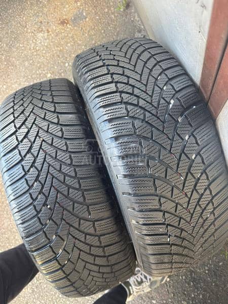 Bridgestone 205/60 R16 Zimska
