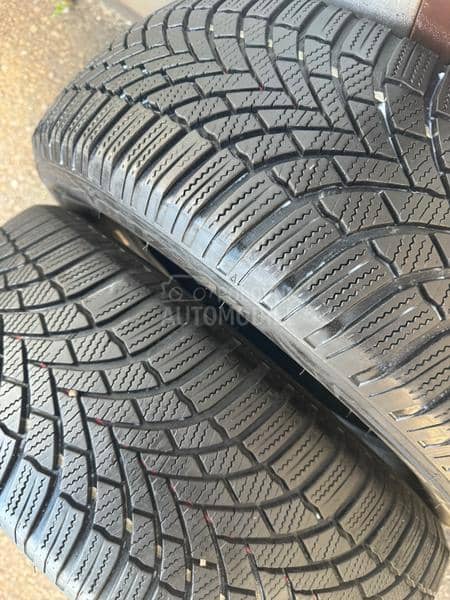 Bridgestone 205/60 R16 Zimska