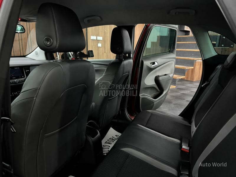 Opel Crossland X  INNOVATION BiColor