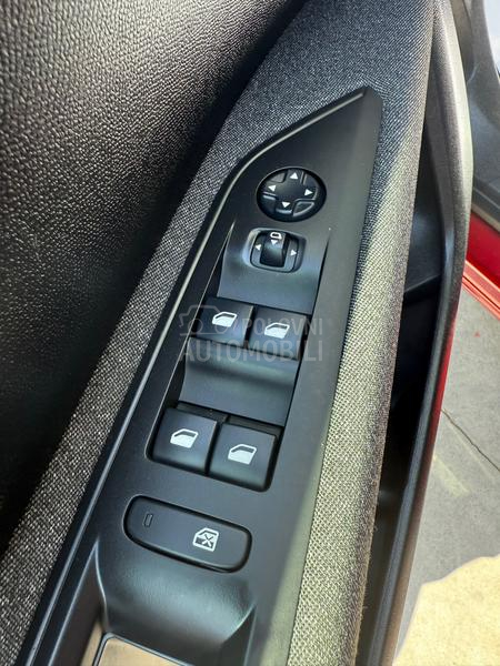 Peugeot 3008 1.5HDI ReStyleKAONOV