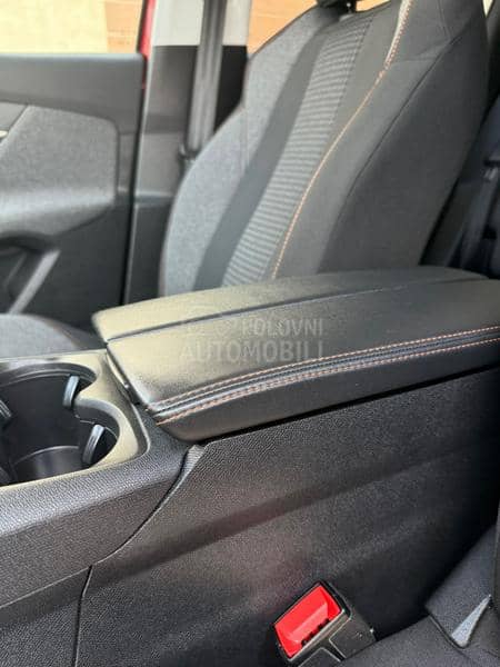 Peugeot 3008 1.5HDI ReStyleKAONOV