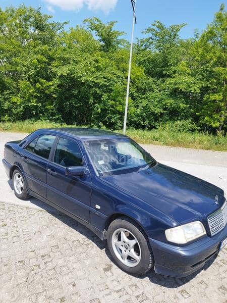 Mercedes Benz C 180 