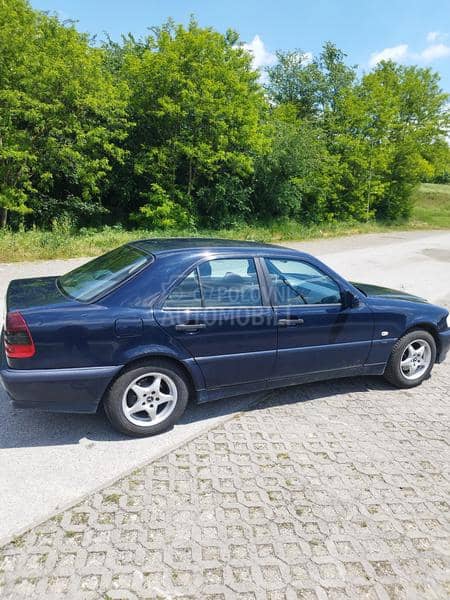 Mercedes Benz C 180 