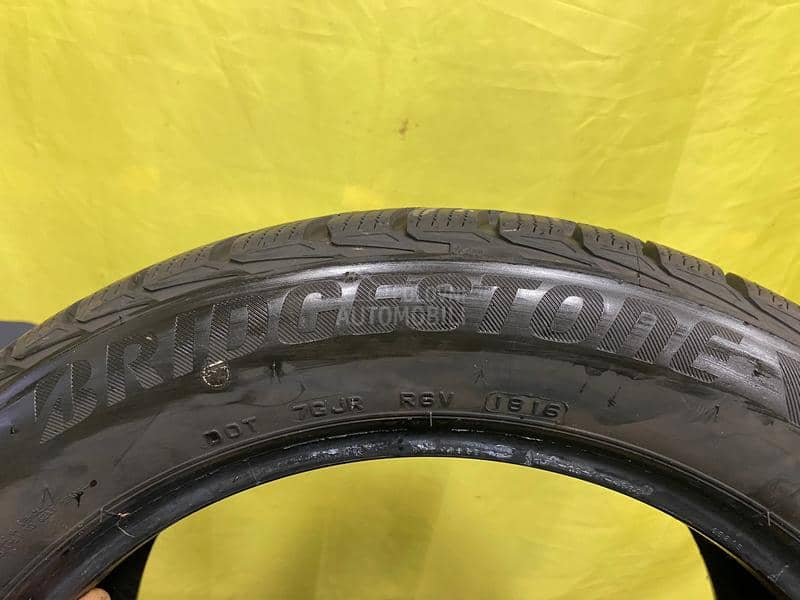 Bridgestone 225/50 R17 Zimska
