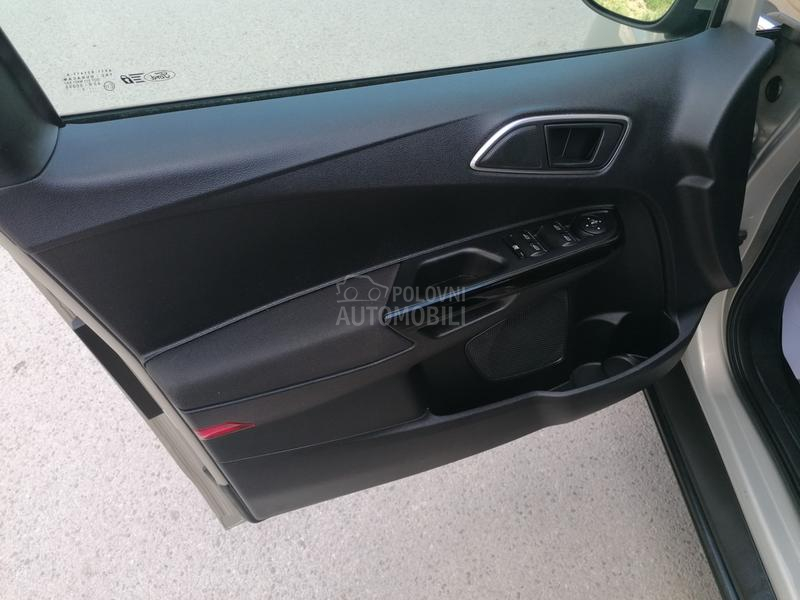 Ford B-Max 1.0i TREND LINE CH