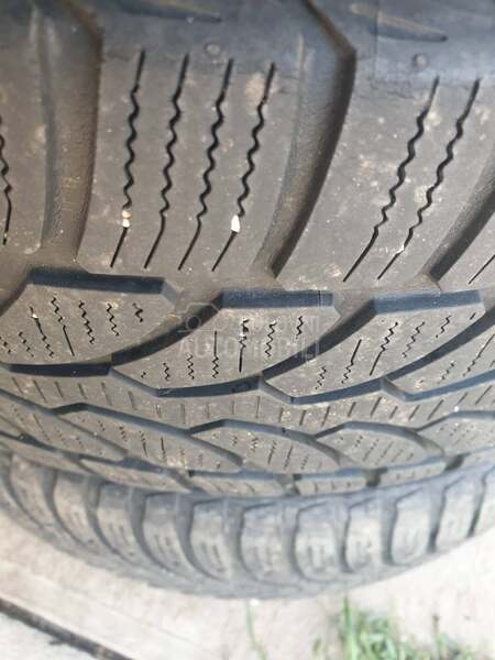 Bridgestone 205/55 R16 Zimska