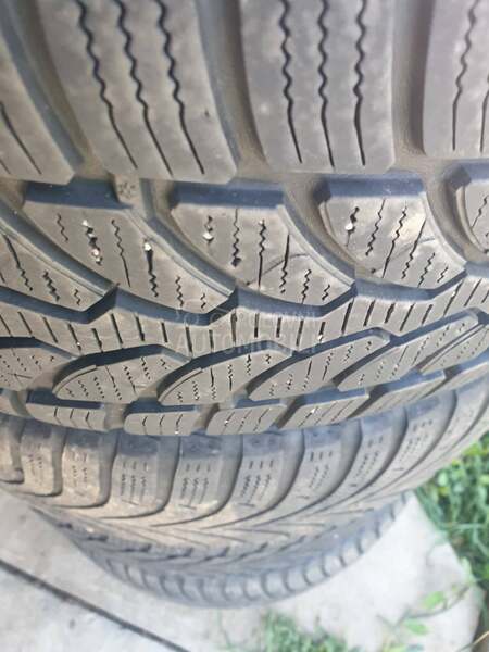 Bridgestone 205/55 R16 Zimska