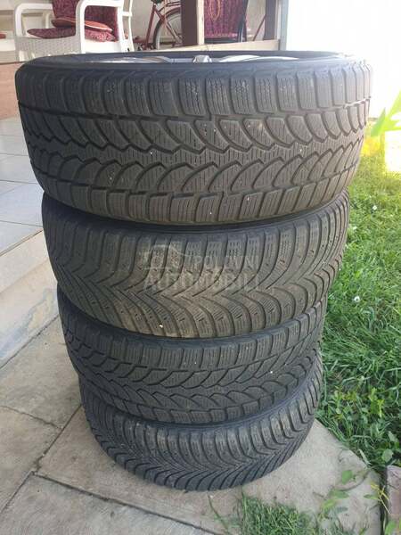 Bridgestone 205/55 R16 Zimska