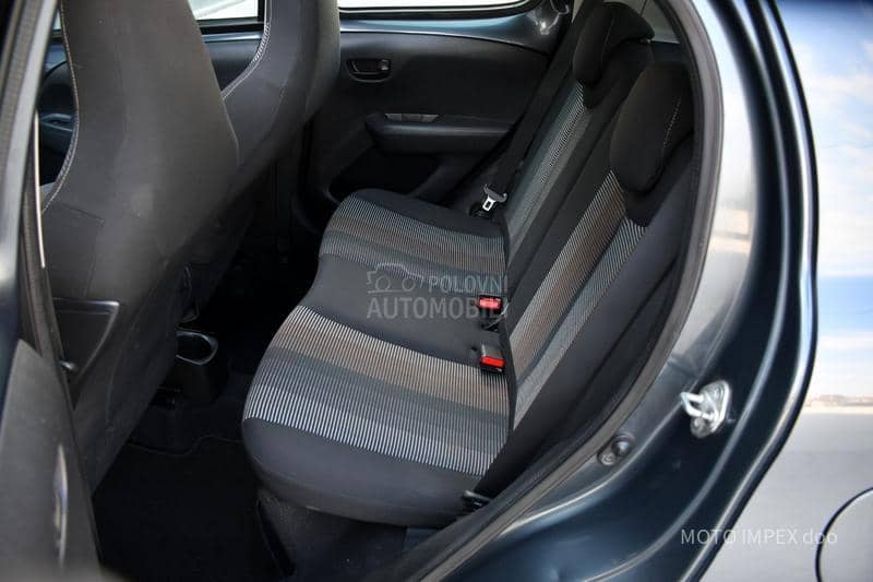 Peugeot 108 Cabrio/1.2VTi/CH