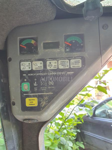 Bobcat 753