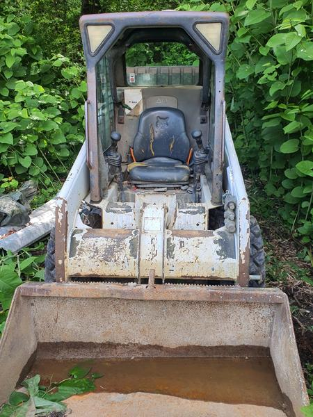 Bobcat 753