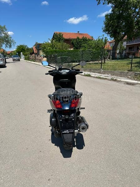 Yamaha X MAX 125 CH