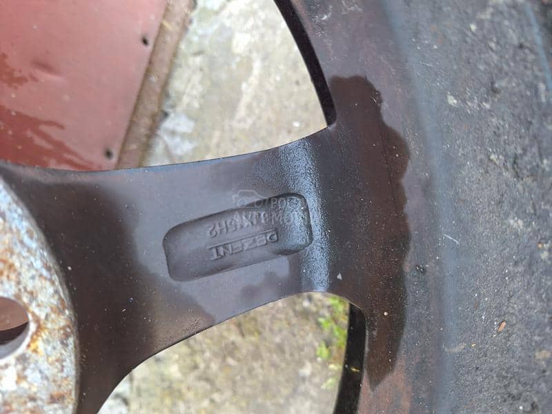 Aluminijumske felne Dezent 15" 5 x 112