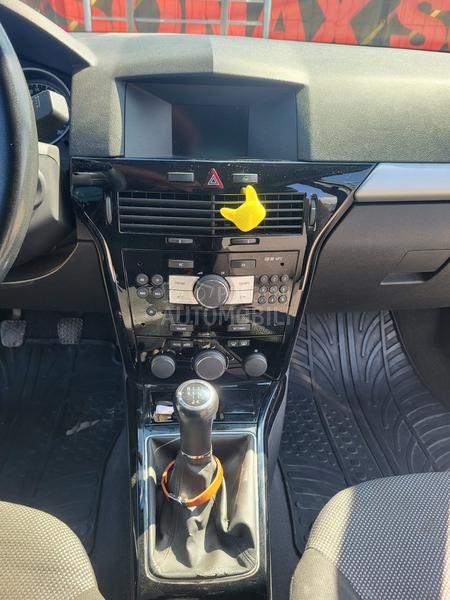 Opel Astra H 1.6