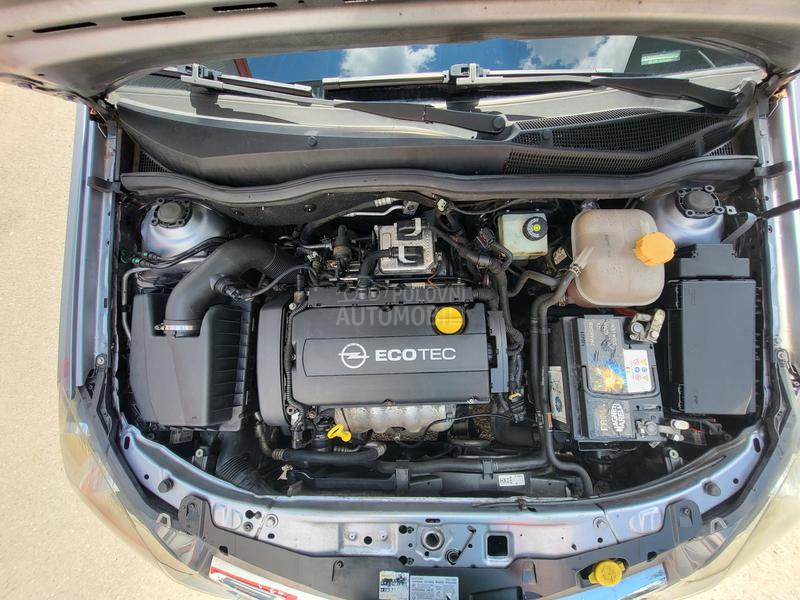 Opel Astra H 1.6