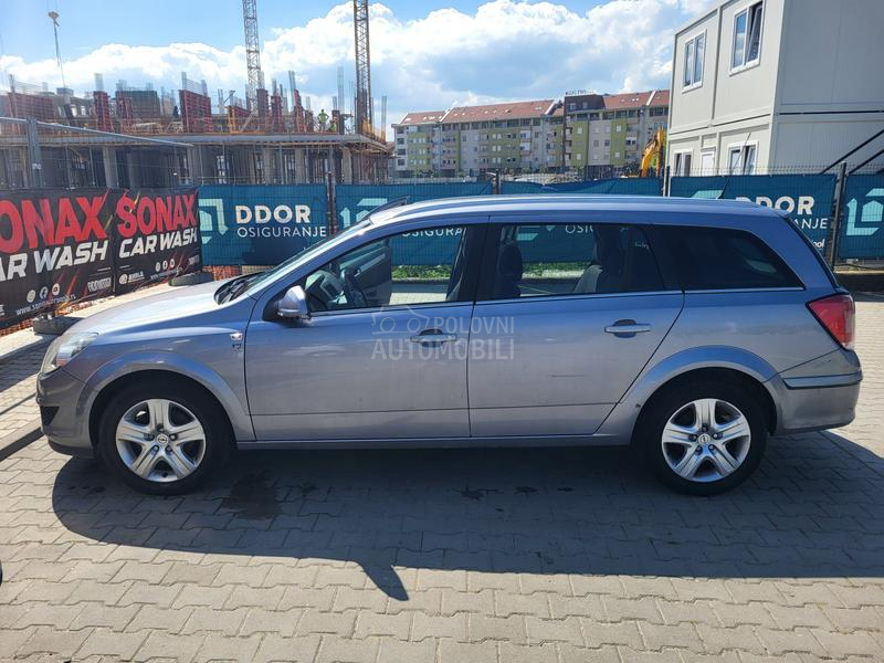 Opel Astra H 1.6