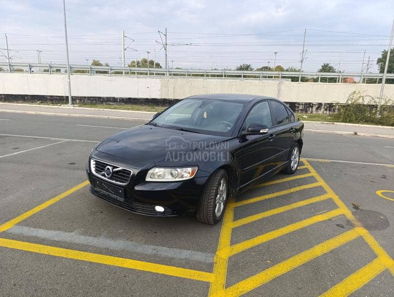 Volvo S40 