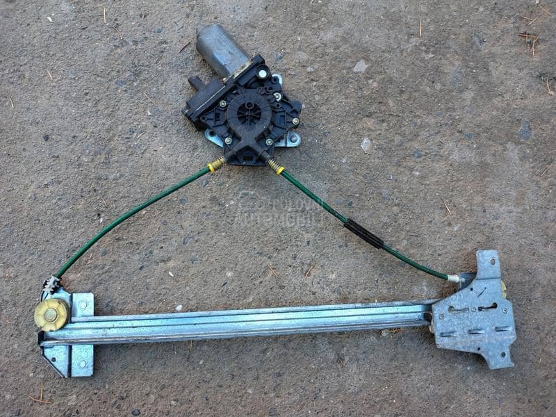 Podizac prozora bocnih vrata