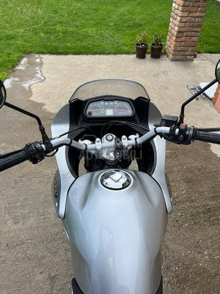 Honda Varadero 125 XL