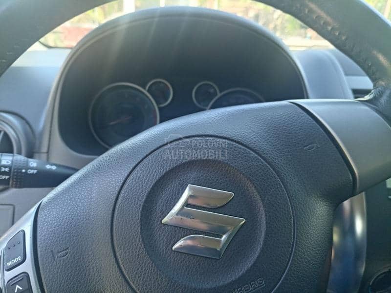 Suzuki SX4 