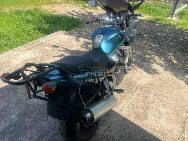 Suzuki bandit 1200s