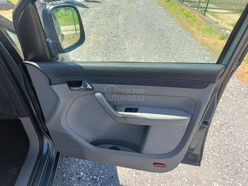 Volkswagen Caddy maksi 4x4