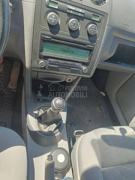 Volkswagen Caddy maksi 4x4