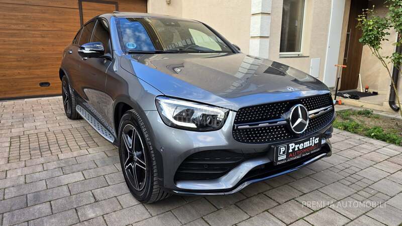 Mercedes Benz GLC 220 D 4 MATIC AMG
