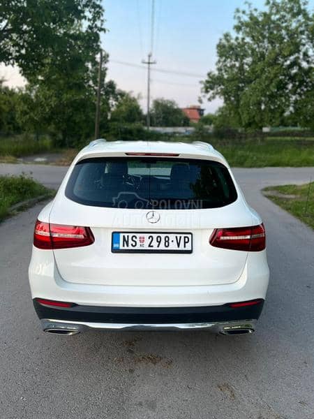 Mercedes Benz GLC 250 AMG