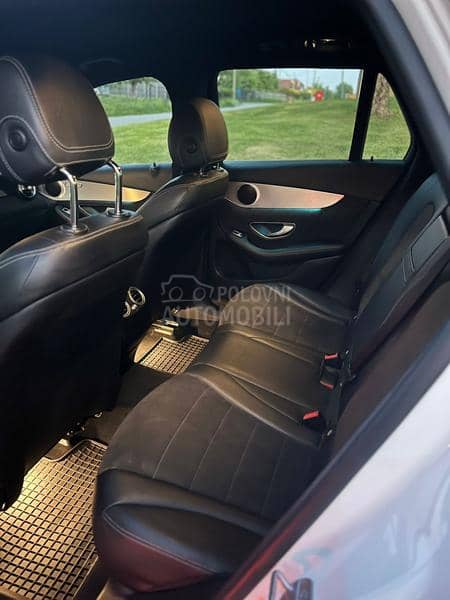 Mercedes Benz GLC 250 AMG