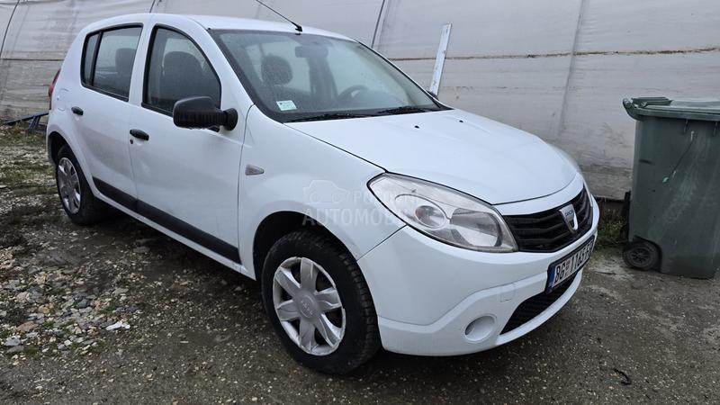 Dacia Sandero 