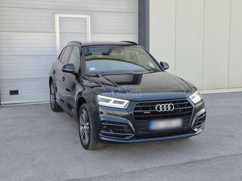 Audi Q5 40 TDI S line Black