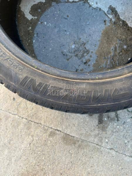 Avon 225/45 R18 Sve sezone