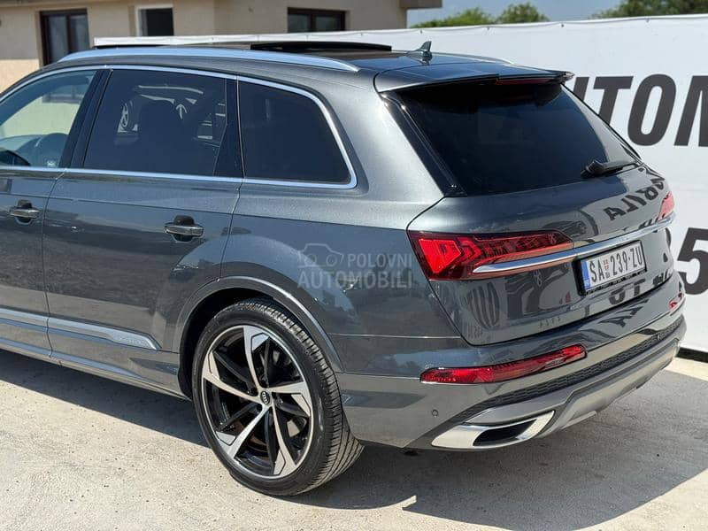 Audi Q7 XEN / PANO