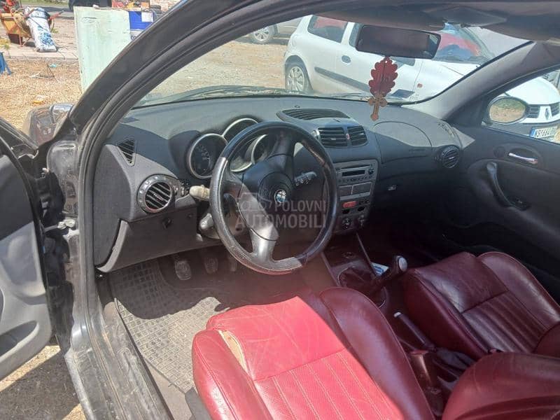 Alfa Romeo 147 1.6 TS TNG