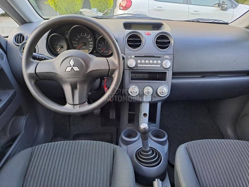 Mitsubishi Colt 1.3 cz3 INVITE