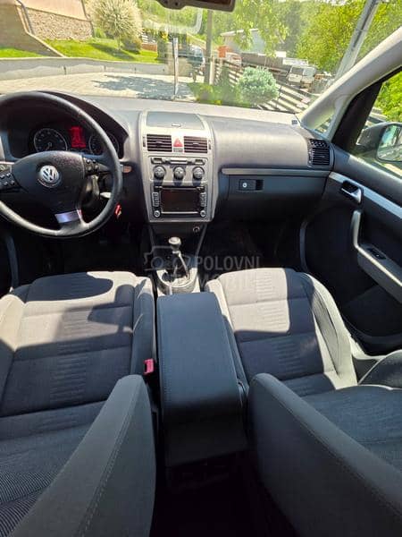 Volkswagen Touran 1.4 TSI