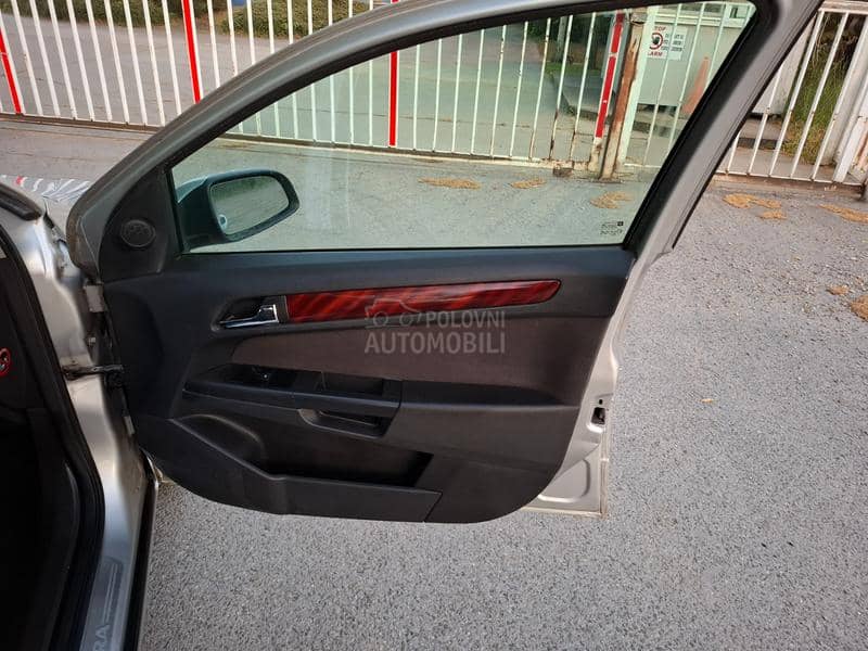 Opel Astra H ELEGANCE