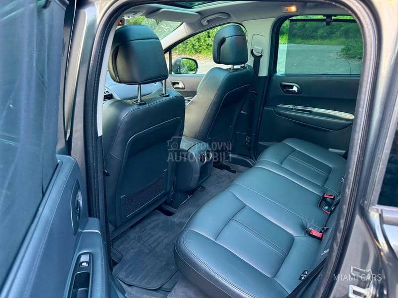 Peugeot 3008 2.0 HDi /FUULL/